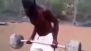 FUNNY WEIGHT LIFTING MOMENTS