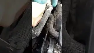2004 dodge journey loud rattling noise coming from engine