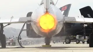 'Korean War jet flight' Planes of Fame Airshow 2017