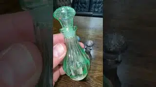 أجمل كريستالة تحفظ فيها دهن العود او الورد بمرود زجاج ميسم الورد الطائفي 00966568079226