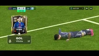 Impossible kick for vitinha