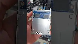 As&iacute; se ve un SSD de 120GB por dentro, por si no sab&iacute;an 🤣 #ssd #hdd #pc #mod #imac #apple #kingston