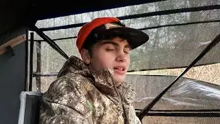 Deer hunting in Virginia and exploring abandoned houses!￼