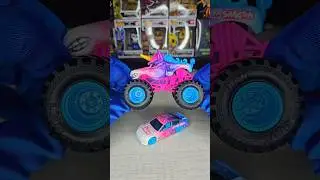 SPARKLE SMASH Monster Jam Truck Unboxing! #monstertruck #monsterjam #toys #hotwheels #spinmaster