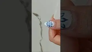 Beautiful Flower Nailart 💅💙🤍 #nails #nailart #shorts #ytshorts #easy #Art N#simple