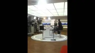 על סט תכנית הבוקר של קשת - אורי כבירי שרון הכהן בר ופרופ' גד קינר