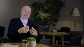 Mutter Teresa: Dürfen Heilige lachen?