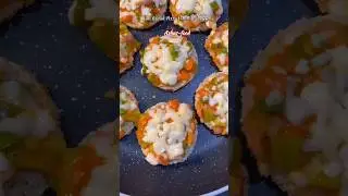 Instant Mini Bread Pizza| झटपट ब्रेड पिझ्झा रेसिपी #shorts#ytshorts#youtubeshorts#ashus-food#viral