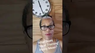 HOW To NOT Damage Natural Hair With HEAT😅#shorts #hair #heat #tips #hack