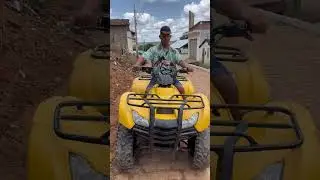 A mulher de pescada ficou feliz