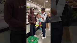 Showing A Fan How To Make 25k A Month with just a laptop and a phone