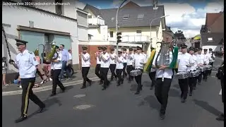 Schützenfest 2024 in Uedesheim. Der Aufmarsch zur Königsparade