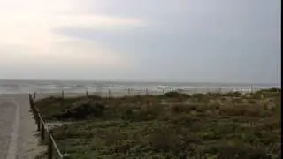 Bowmans Beach Sanibel rough seas