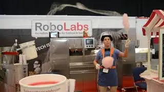 Flying cotton candy at CineEurope (Spain) - Robo JetFloss