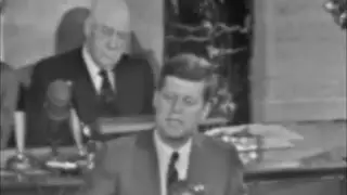 25 мая 1961 г. &mdash; Специальное послание президента Джона Ф. Кеннеди Конгрессу о насущных национальн...