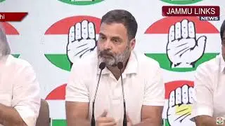 Govt indulging in distraction politics on Adani issue: Rahul Gandhi on Apple alert