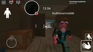 Green Sabertooth and red wolverine plays Granny