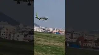 Jin air landing on Jeju international Airport #jin #airport #landing #jinair #jejuair #jeju