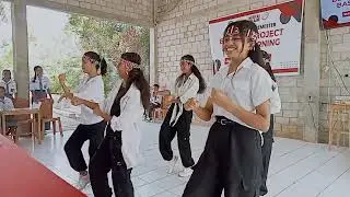 Koreografi Tarian Nusantara Oleh Florya Dkk, SMA Kristen Pandhega Jaya.