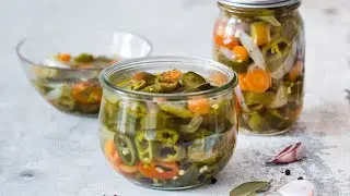 Quick Pickled Jalapenos - 🌶 Mexican Recipe