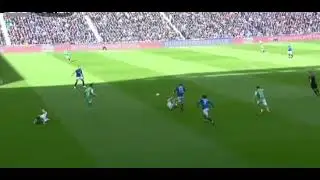 Hibernian Player knocks 2 teammates with one ball vs Rangers