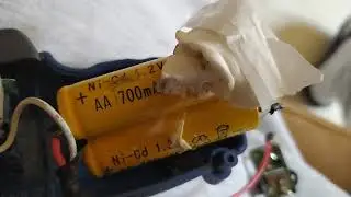 PARAFUSADEIRA TRAMONTINA 3,6Volts, Troca de Bateria.
