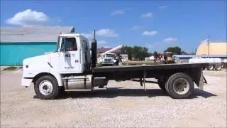 1998 Volvo WG flatbed truck for sale | sold at auction September 16, 2014
