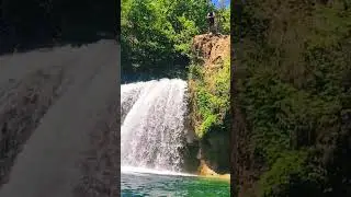Cliff jumping at fossil creek waterfall. #shorts
