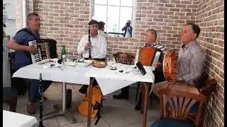 Viktor Dervishi Josif Sota vangjeli dhe Behari per qef ke Lokali Bakja Shkoder Athine