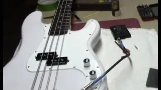 Squier Affinity Precision Bass, полный комплект, включая отделку ладов
