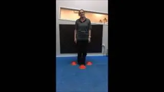 Balance with 3 point toe taps
