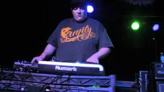 Skee-Town Stylee - 'Simply Dynamic' - Live @ Intersection GR