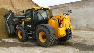 RIMAC SRL - Movimentatore telescopico JCB 560-80 AGRI PLUS