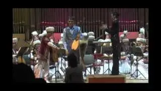 Подменили инструмент во время выступления! 