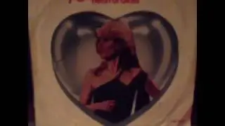 #blondie #heartofglass #vinyljunkie #vinyladdict #VinylListeningParty #45s #vinyl