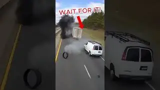 На высокой скорости взорвалась шина грузовика.