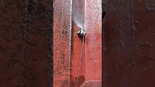 Bulk Carrier Cargo Hold Cleaning Robot