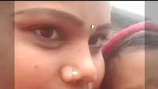 इस वीडियो को आप लोग पूरा देखिएगा और ढेर सारा प्यार दुलार दीजिए