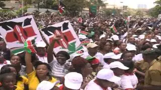 Thousands Turn Up To Welcome Kenyatta From Hague