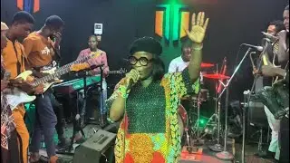 PRAISE ALONG  2.0 With TITILAYO EUBA