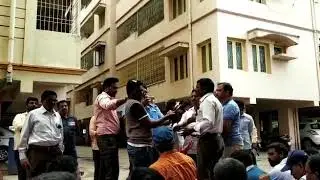 APPSC assistant professor job candidate protesting in APSCHE  VIJAYAWADA for interviews and job