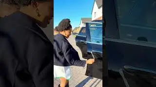 Unwrapping my brand new Mercedes Benz EQS business class suv 😍