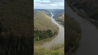 Saarschleife. Излучина реки Саар. Метлах. Германия