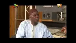 ELOGE DE LA LUTTE SÉNÉGALAISE PAR BECAYE MBAYE
