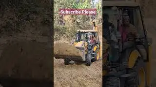 JCB Backhoe collecting soil to load in Tractor. #jcbvideo #jcb #roadmachine #automobile #tractor