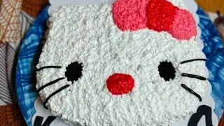 Hello Kitty Cake