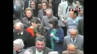 UN POSTO AL SOLE - FUNERALI E CIMITERI