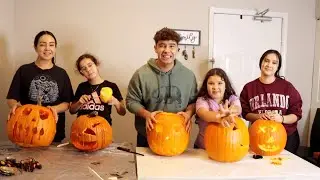 PUMPKIN CARVING WITH MY LITTLE SISTERS!!