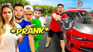 PRANK PRIETENILOR ! CU NOUL VOLAN DE PE CAMARO *a plâns Betty*