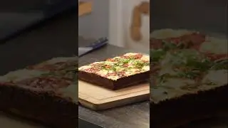 Florida style pizza #shorts #pizza #florida